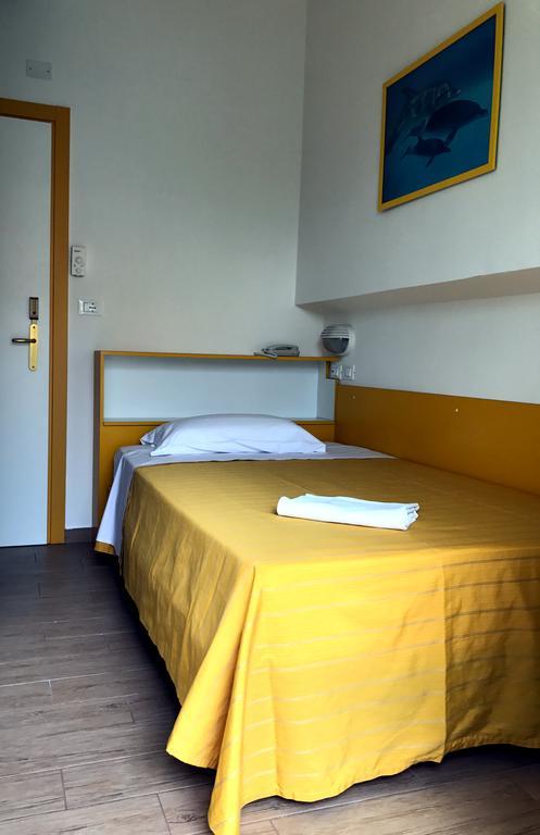 Hotel Vienna Senigallia Exterior foto